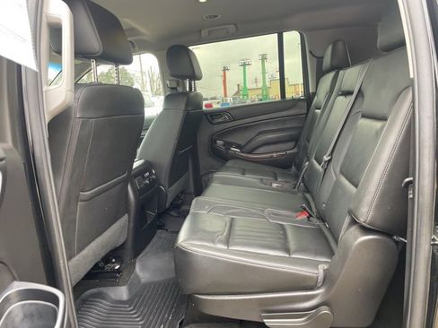 Used 2018 GMC Yukon XL SLT image 13