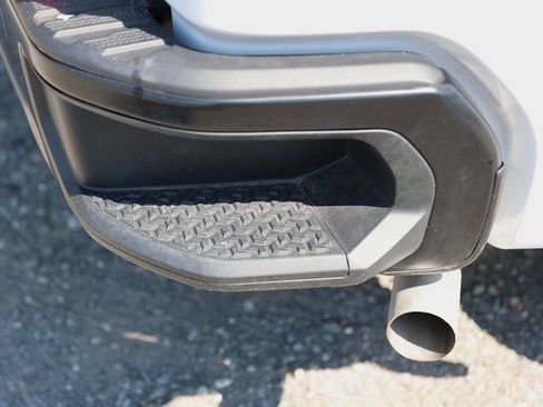 Certified 2024 GMC Sierra 1500 Pro w/ Convenience Package image 14