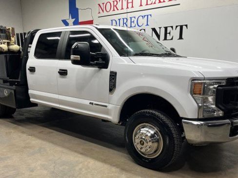 Used 2020 Ford F350 XL w/ Power Equipment Group image 3