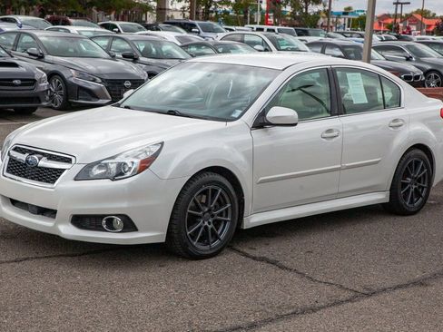 Used 2014 Subaru Legacy 3.6R Limited image 9