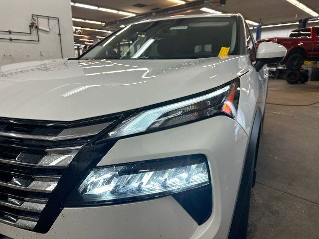 Used 2026 Nissan Rogue SV AWD/4WD image 56