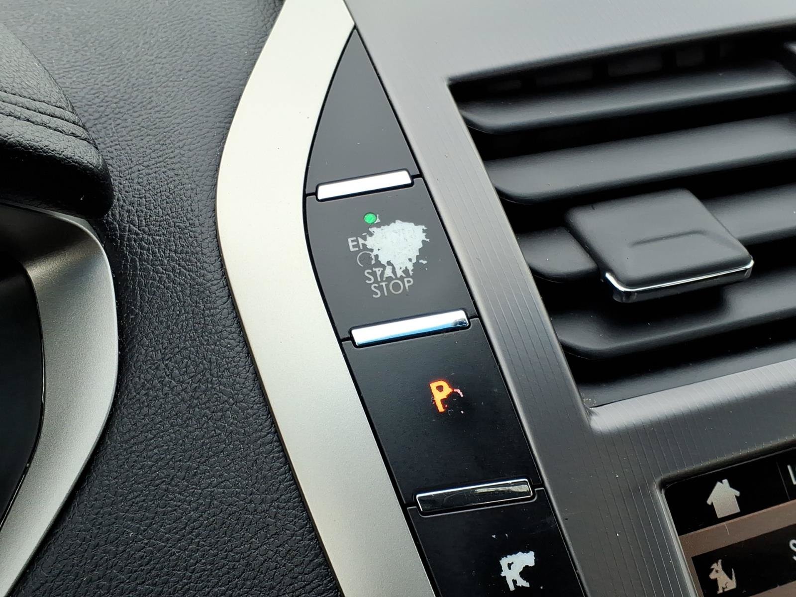 Used 2018 Lincoln MKZ Reserve FWD image 21
