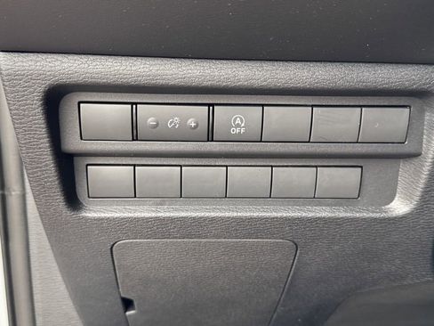 New 2026 Mitsubishi Outlander ES AWD/4WD image 19