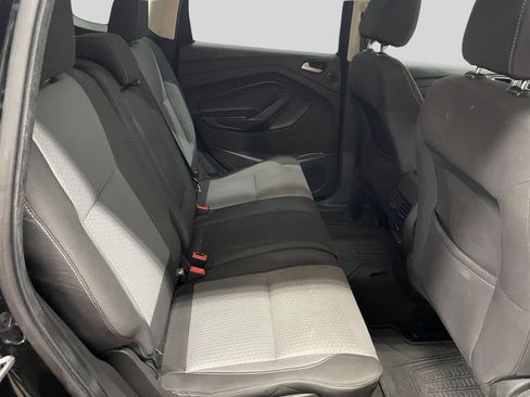 Used 2017 Ford Escape SE w/ Equipment Group 201A AWD/4WD image 11