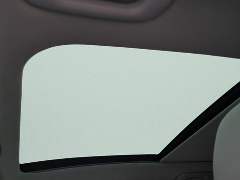 Certified 2022 Hyundai Tucson Limited FWD image 16