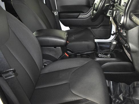 Used 2017 Jeep Wrangler Unlimited Sport w/ Quick Order Package 24S image 41