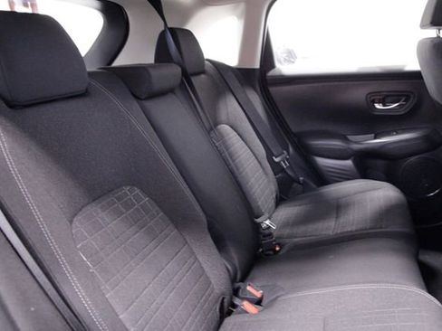 Certified 2024 Honda HR-V LX image 18