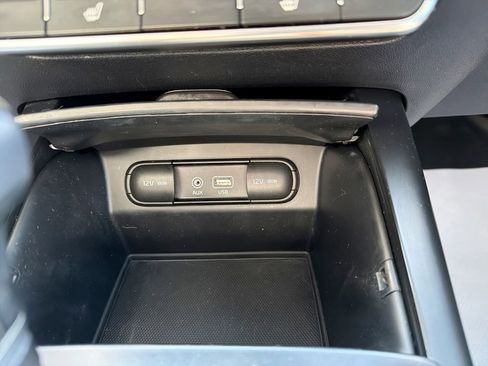 Used 2020 Kia Sorento S image 29