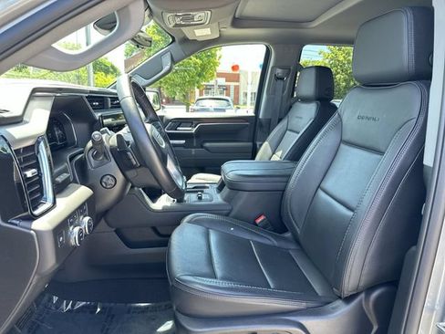 Certified 2025 GMC Sierra 1500 Denali w/ Technology Package AWD/4WD image 14