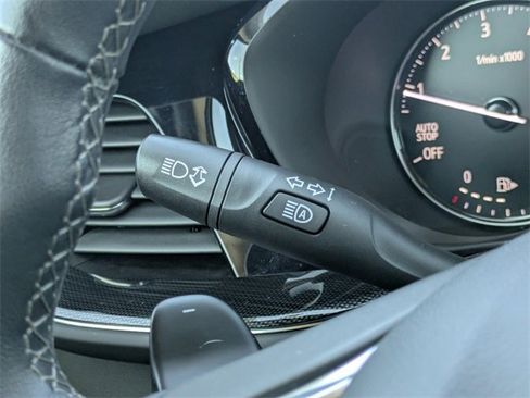 Used 2021 Buick Envision Essence w/ Sport Touring Package image 31