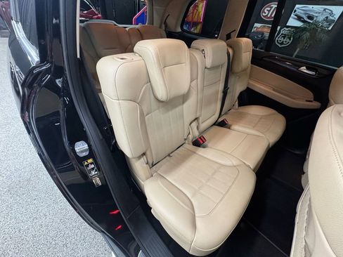 Used 2019 Mercedes-Benz GLS 450 4MATIC image 15