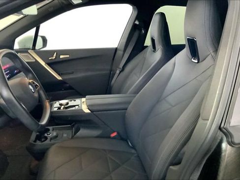 Used 2024 BMW iX M60 AWD/4WD image 11