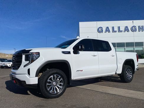 Used 2022 GMC Sierra 1500 AT4 w/ AT4 Preferred Package image 33