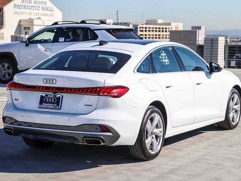 Used 2025 Audi A5 2.0T Premium w/ Convenience Package image 4