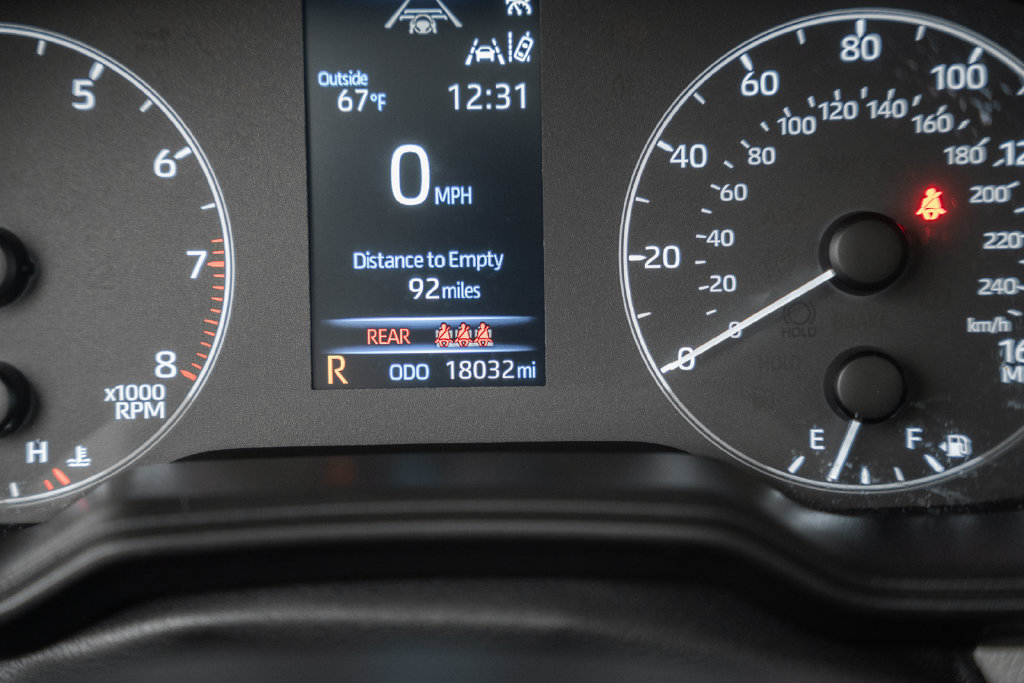 Used 2025 Toyota Corolla LE FWD image 39