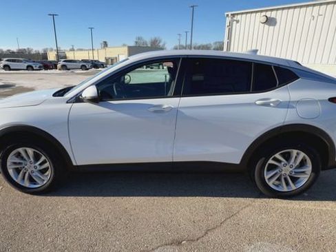 New 2026 Buick Envista Sport Touring w/ Convenience I Package FWD image 36