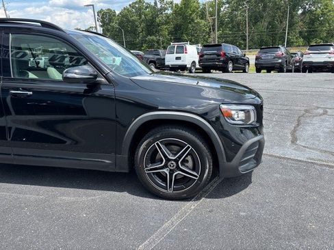 Used 2021 Mercedes-Benz GLB 250 image 5