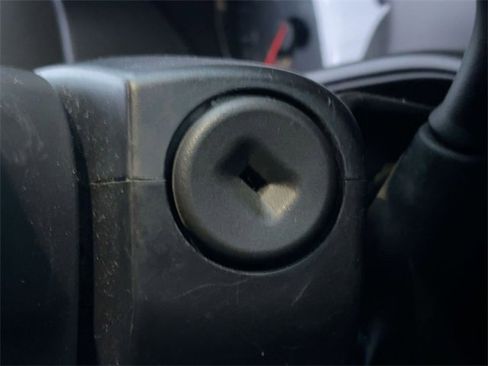 Used 2016 Chevrolet Silverado 1500 LT w/ All Star Edition image 21