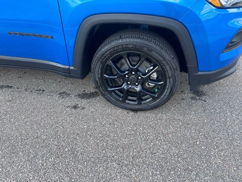 New 2026 Jeep Compass Latitude AWD/4WD image 2