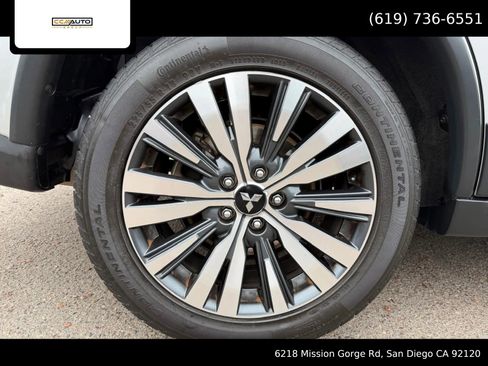 Used 2019 Mitsubishi Outlander SE image 25