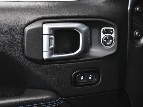 Used 2022 Jeep Wrangler Unlimited Rubicon 4xe w/ Cold Weather Group image 10