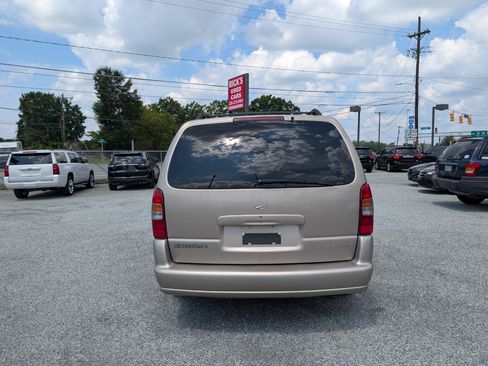 Used 2001 Oldsmobile Silhouette GLS w/ Towing Pkg FWD image 8