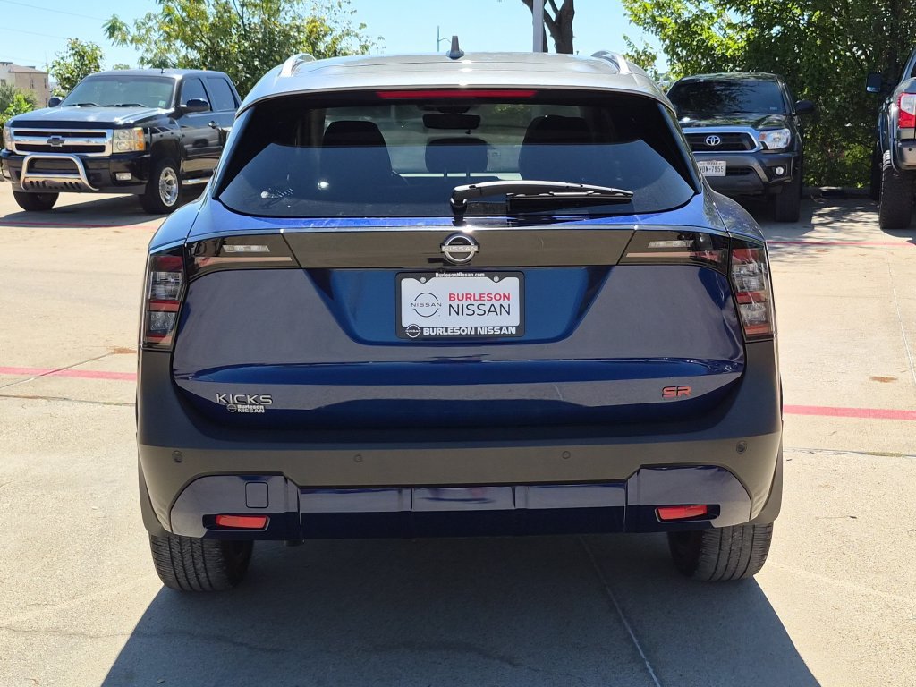 Certified 2025 Nissan Kicks SR w/ SR Premium Package FWD image 3
