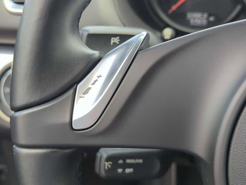 Used 2014 Porsche Boxster image 22