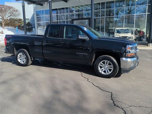 Used 2018 Chevrolet Silverado 1500 LT w/ All Star Edition image 2