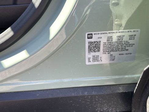 Used 2026 Chevrolet Equinox LT w/ Convenience Package II AWD/4WD image 41