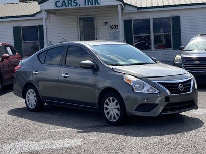 Used 2016 Nissan Versa SV