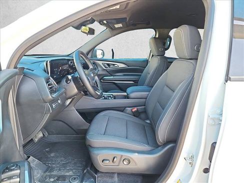 New 2026 Chevrolet Traverse LT FWD image 4