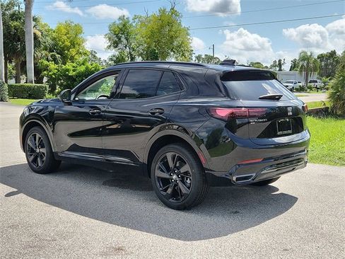 New 2025 Buick Envision Sport Touring image 3