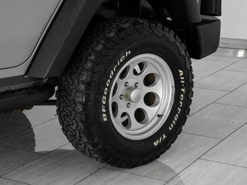 Used 2014 Jeep Wrangler Unlimited Sport AWD/4WD image 50
