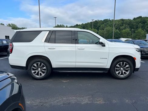 Used 2022 Chevrolet Tahoe LT w/ LT Signature Plus Package AWD/4WD image 6