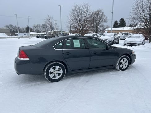 Used 2015 Chevrolet Impala Limited LS image 4