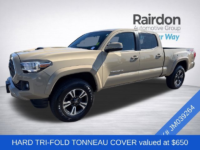 Used 2018 Toyota Tacoma TRD Sport w/ Technology Package AWD/4WD image 3
