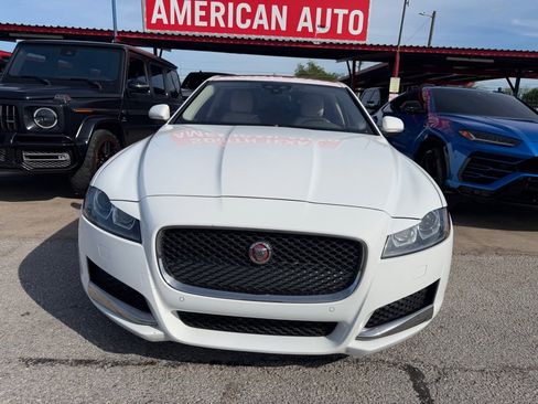 Used 2016 Jaguar XF Prestige RWD image 5