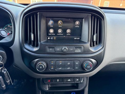 Used 2019 Chevrolet Colorado W/T w/ WT Convenience Package RWD image 18