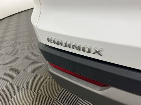 Certified 2025 Chevrolet Equinox LT image 3