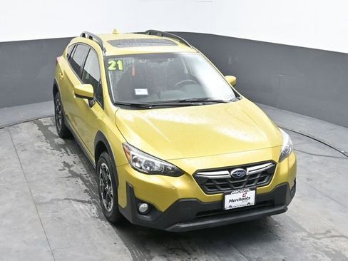 Used 2021 Subaru Crosstrek 2.0i Premium w/ Moonroof Package AWD/4WD image 23