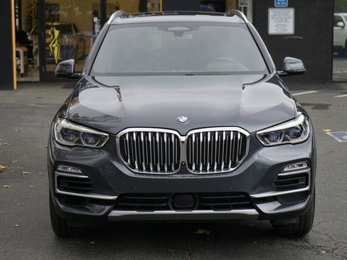 Used 2020 BMW X5 xDrive50i w/ Executive Package image 4