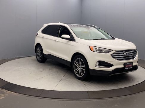 Used 2020 Ford Edge Titanium w/ Class II Trailer Tow Package AWD/4WD image 7