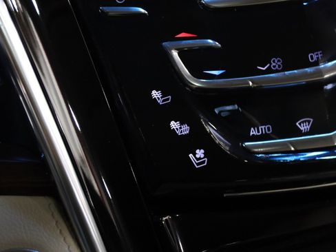 Used 2015 Cadillac Escalade Luxury AWD/4WD image 71