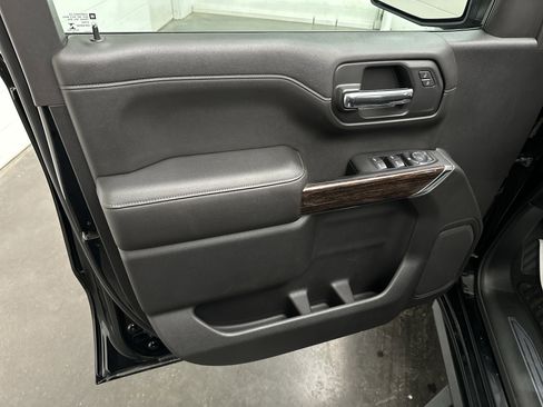 Used 2019 GMC Sierra 1500 SLE w/ SLE Convenience Package AWD/4WD image 22