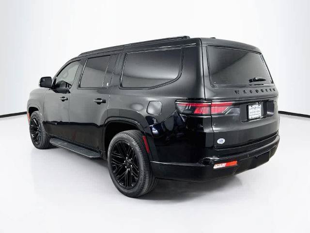 Used 2023 Jeep Wagoneer Series II RWD image 4