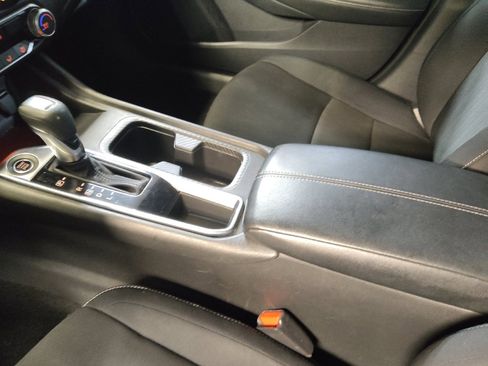 Used 2024 Nissan Sentra SV FWD image 26