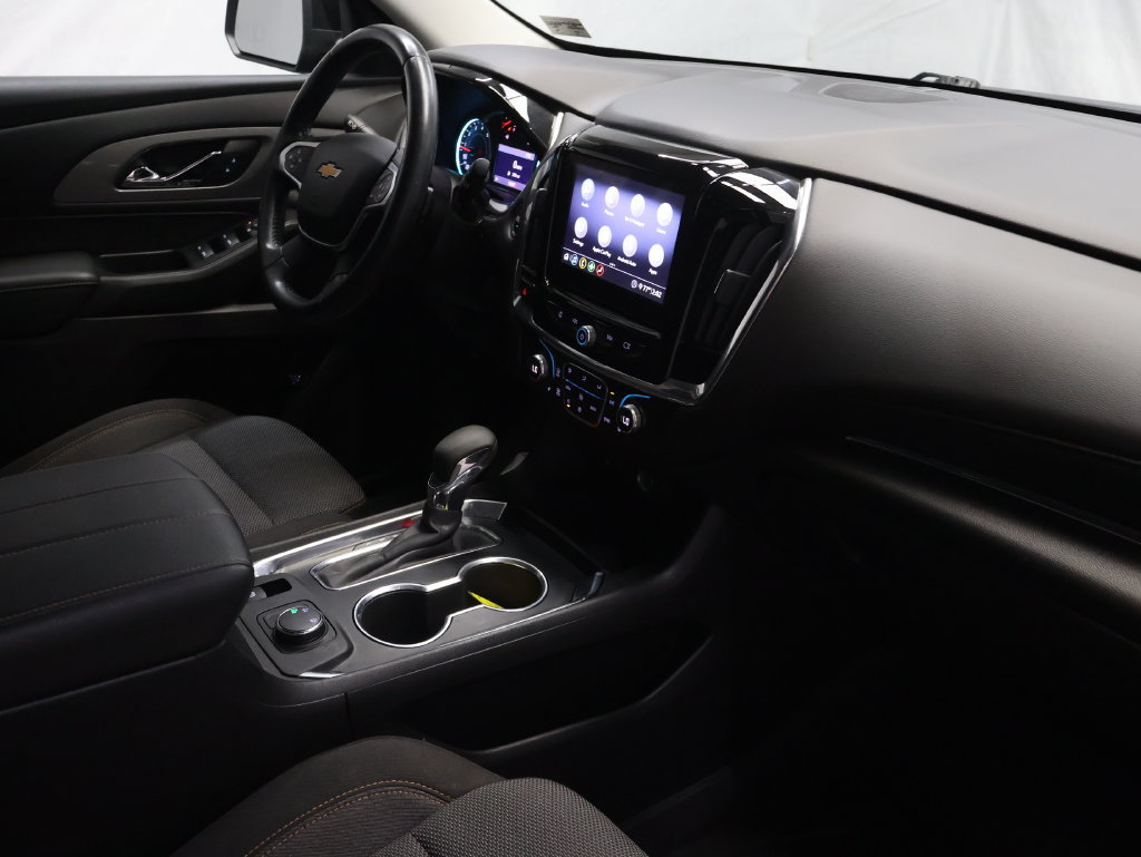 Used 2021 Chevrolet Traverse LT w/ LPO, Floor Liner Package AWD/4WD image 10