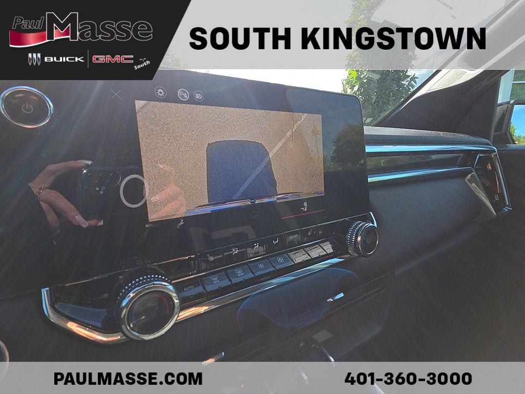 Used 2024 GMC Canyon Elevation w/ Elevation Premium Package RWD image 14