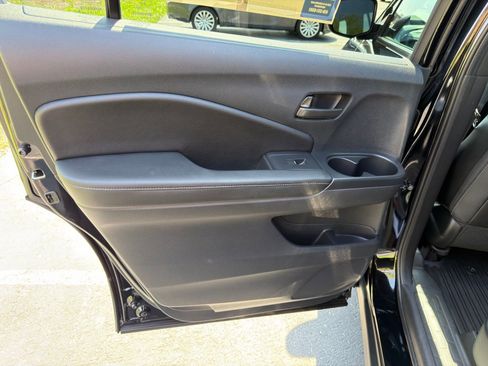 Used 2022 Honda Passport EX-L image 32